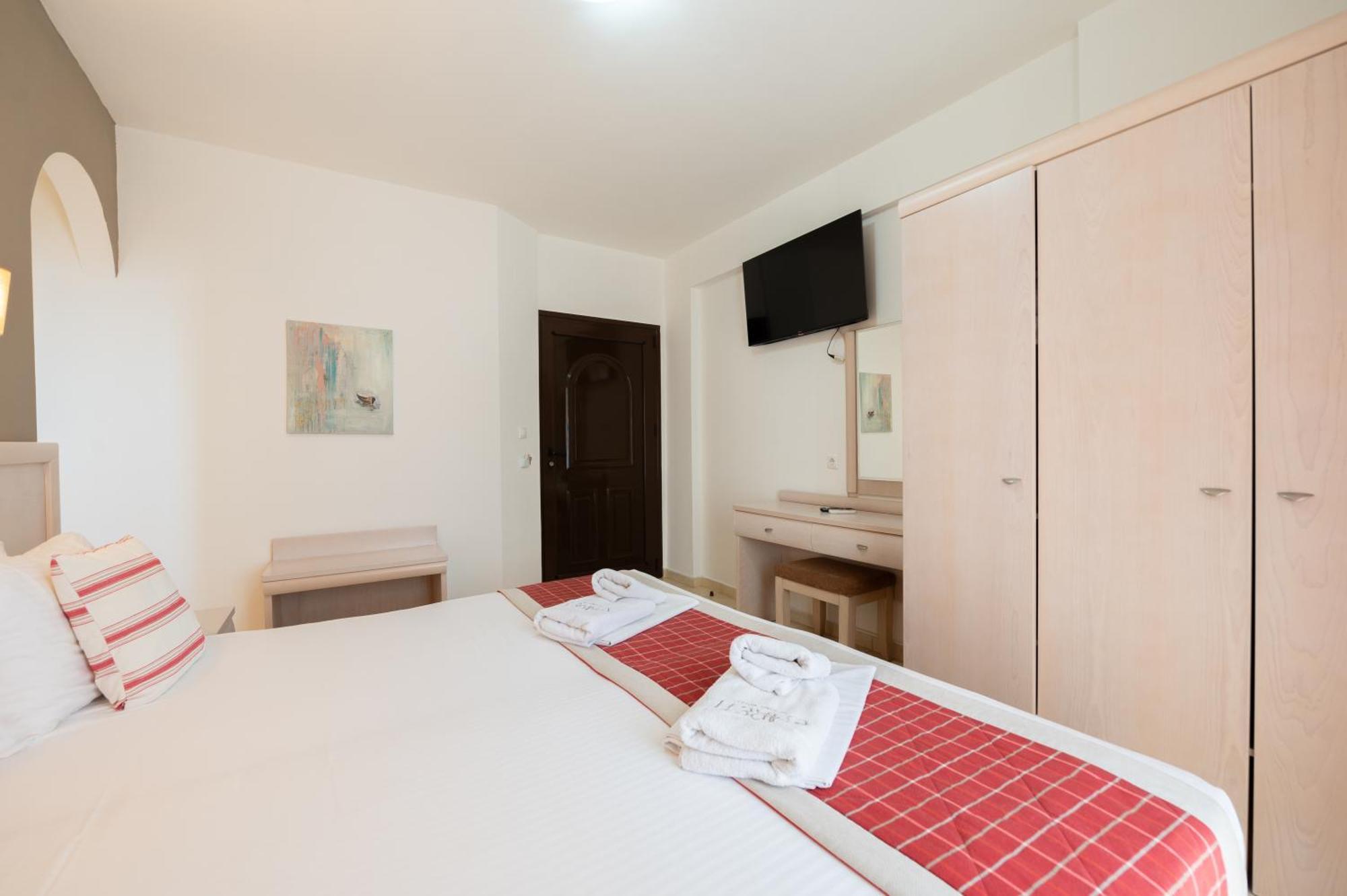 Hotel Areti Neos Marmaras Habitación foto